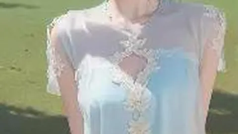 “八位当红女艺人短剧亮相：李柯以风格独特、韩雨彤造型显老、余茵身材娇小，观众如何抉择？”